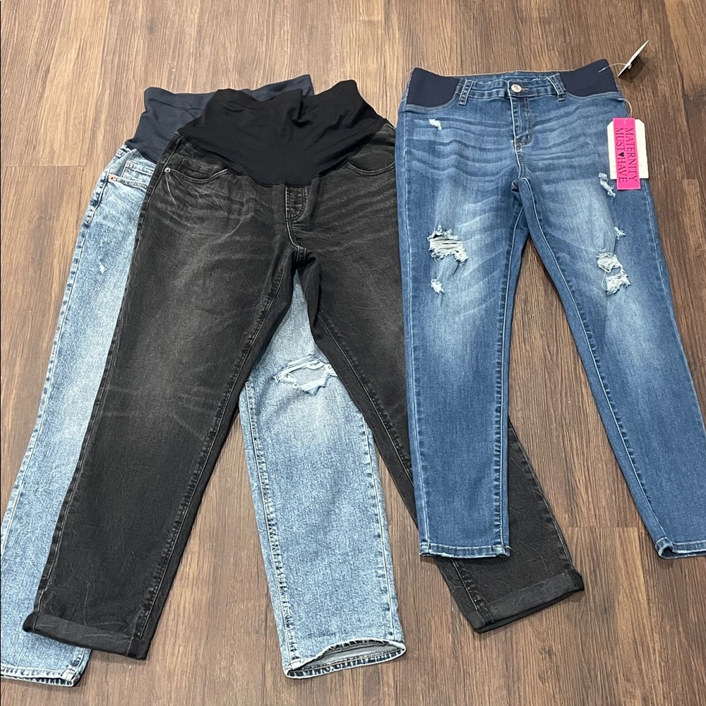 Set of three maternity jeans